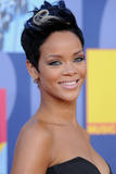 th_01346_Twitchy_Rihanna_08MTVVideoMusicAwards07_122_1047lo.jpg