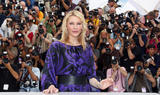 th_23192_Celebutopia-Cate_Blanchett-Indiana_Jones_and_The_Kingdom_of_The_Crystal_Skull_photocall-57_122_1144lo.jpg