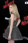 Dakota Fanning Shows Off Her Legs