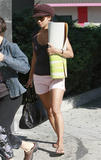 th_39693_Halle_Berry_out_for_yoga__October_14_2008_07_122_747lo.jpg