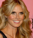 th_99530_fashiongallery_VSShow08_Arrivals_HeidiKlum-37_122_999lo.jpg