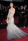 http://img41.imagevenue.com/loc107/th_55052_KUGELSCHREIBER_Hilary_Swank_83rd_Annual_Academy_Awards5_122_107lo.jpg