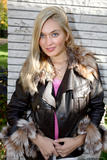 Lilya - Postcard from Moscow n3259sdee2