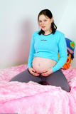 Tina  Pregnant 1-d3u2umenux.jpg