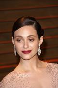 http://img41.imagevenue.com/loc456/th_953692265_EmmyRossum03022014VanityFairOscarPartyinWestHollywood8_122_456lo.jpg